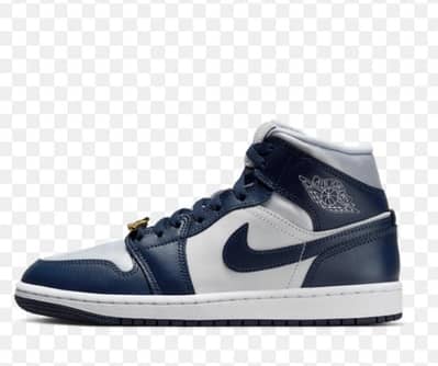 Nike Air Jordan ( original)  1 mid obsidian