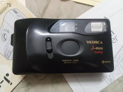 yashica camera J-mini (super)