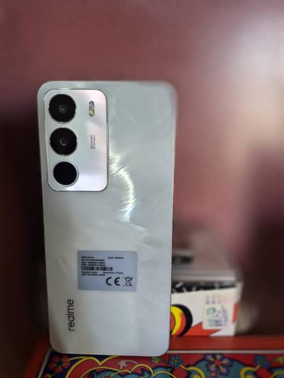 Realme C71 White Swan