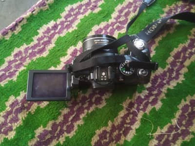 Conon SLR PowerShot S5