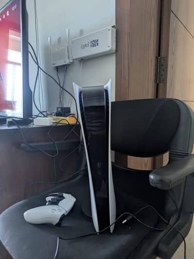 ps5 digital fat edition 825gb in good condition