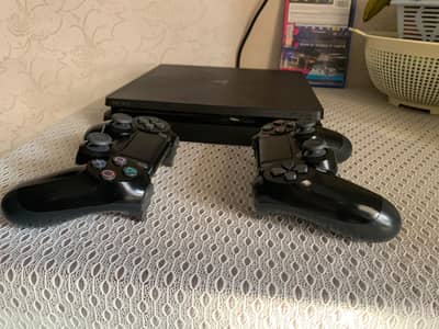 PlayStation 4 (PS4) for Sale – 1TB