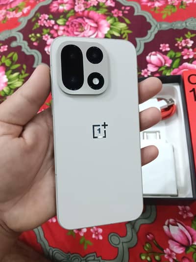 One Plus 15 Globle verieint