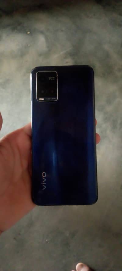 vivo y 21 mobile phone 4/1gb ram 128 rom without box and charging