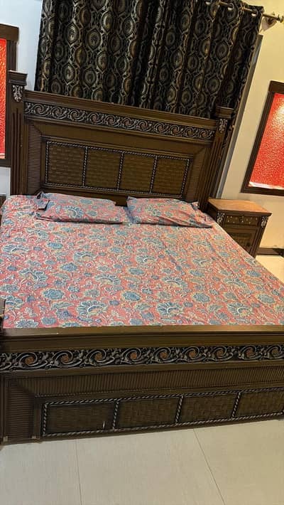 King size bed with mattress