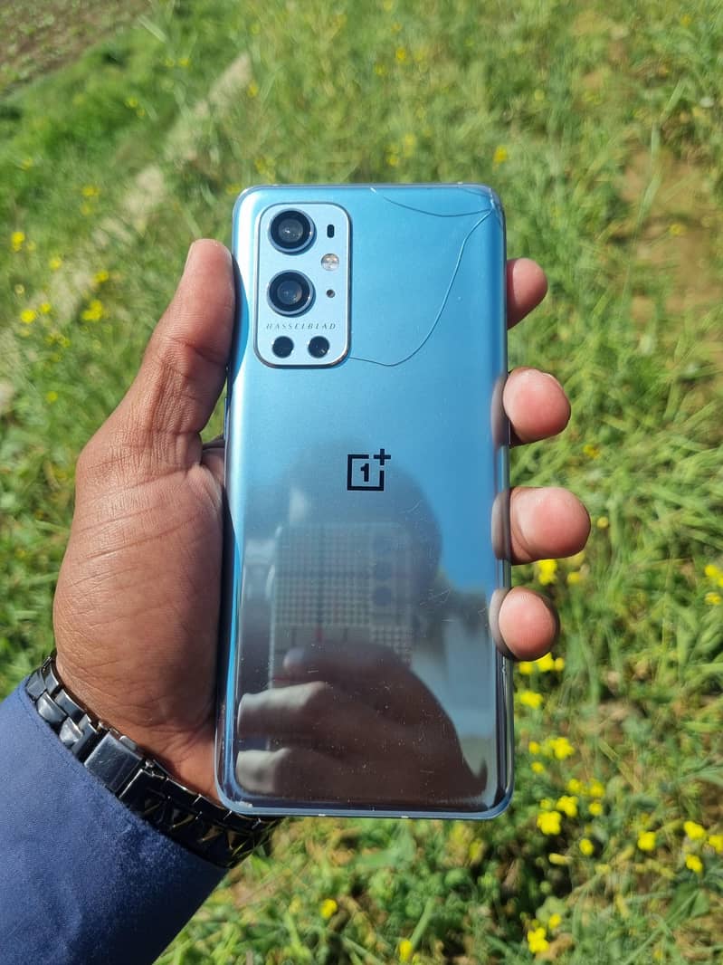 OnePlus 9 Pro 1