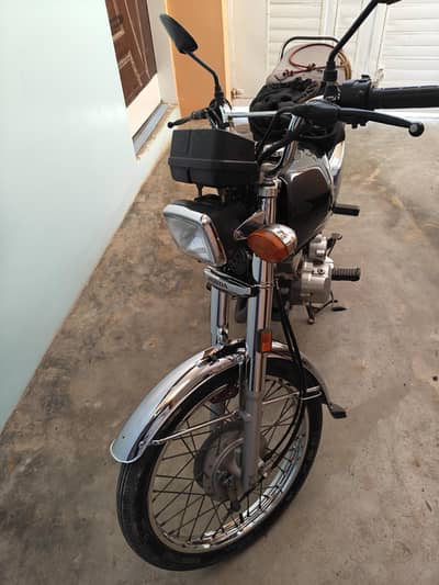 Honda CG 125 Chrome Edition