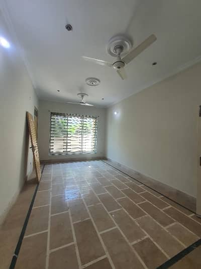 Ground Portion For Rent Original Pictures Attached