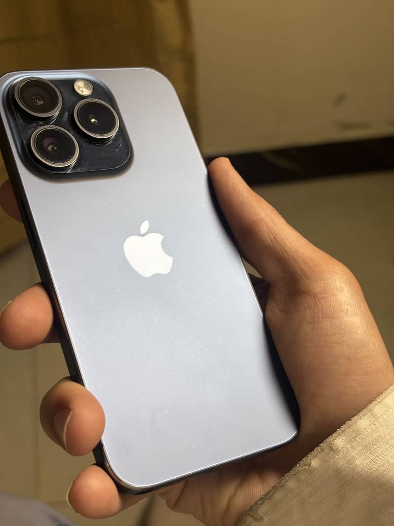 iPhone 15pro 2