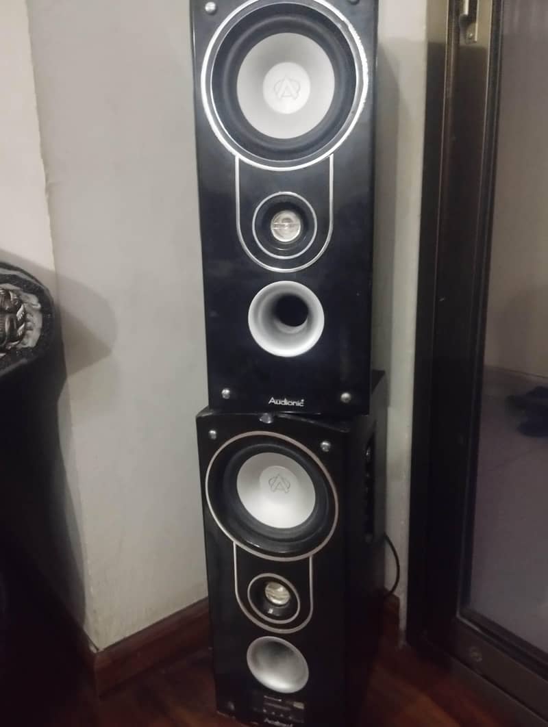 Audionic Class 5 Speakers 1