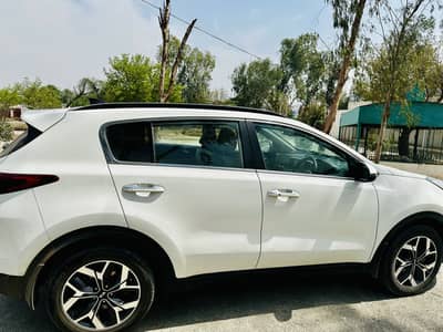 2021 model kia sportage (fwd]
