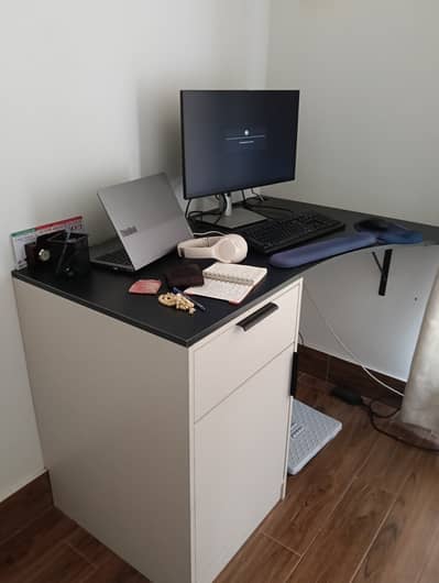 Work/Study table (perfect for room corner)