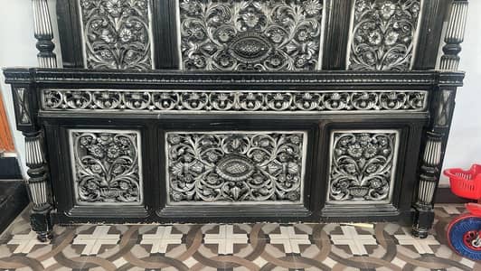 Chinioti Bed & dressing