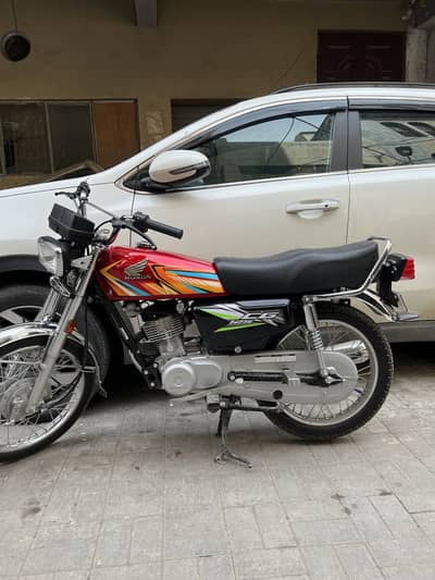 Honda 125 2025 end ka bike ha sticker 26 Wala ha all ok