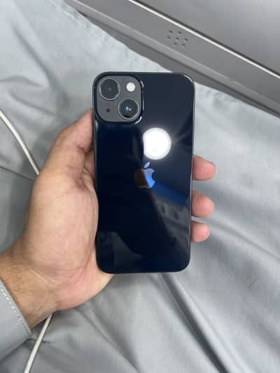 14. . LLA…128GB…Non pta …10/10