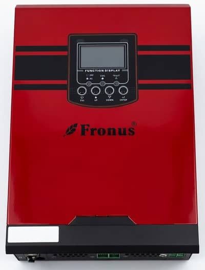 Fronus 1kW Pure Sine Wave Solar Inverter/Charger – Excellent Condition