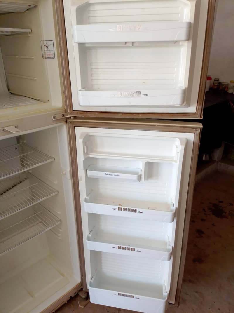 refrigerator 1
