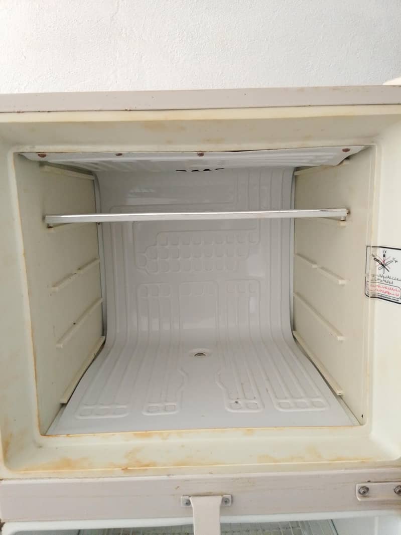refrigerator 2