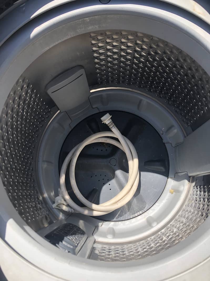 Dawlance automatic washing machine 6