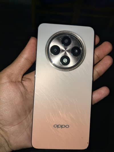 OPPO Reno 12f