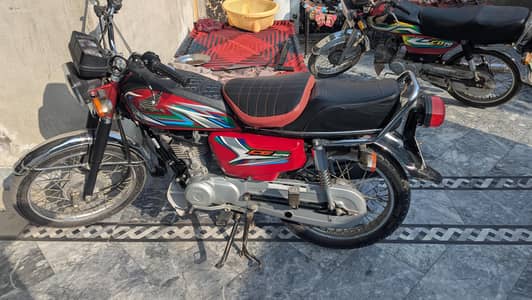Honda cg125 for sale 2022 only 7500 drive