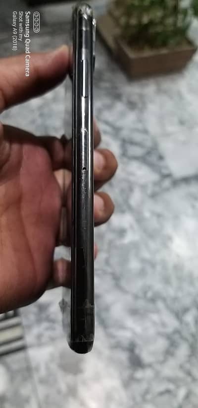 Iphone xs sim working