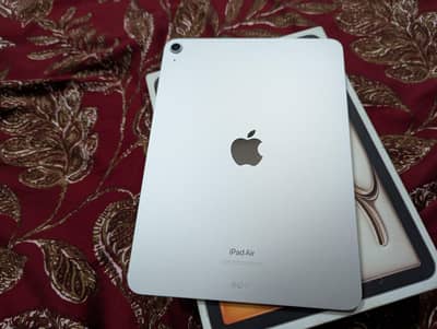 ipad air 6  M2 chip Complete Box all ok 128gb Storage