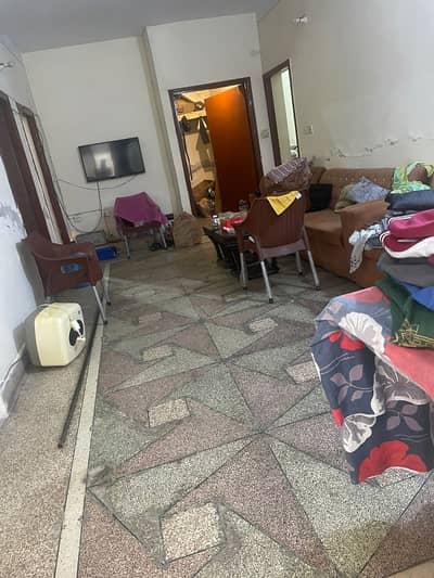 Lower Portion for rent in alama iqbal town lahore