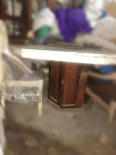 dinning table & chairs