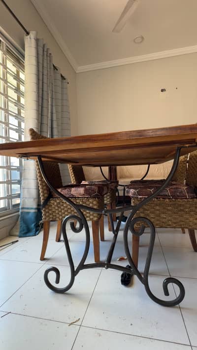 Imported Dinning table + 6chairs