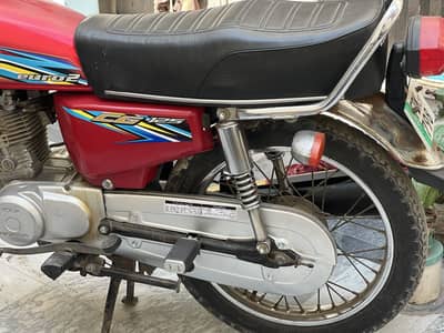 Honda cg 125 all documents complete biometric available