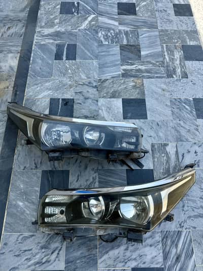 Original Corolla Gli Headlights/Backlights 2015-2017