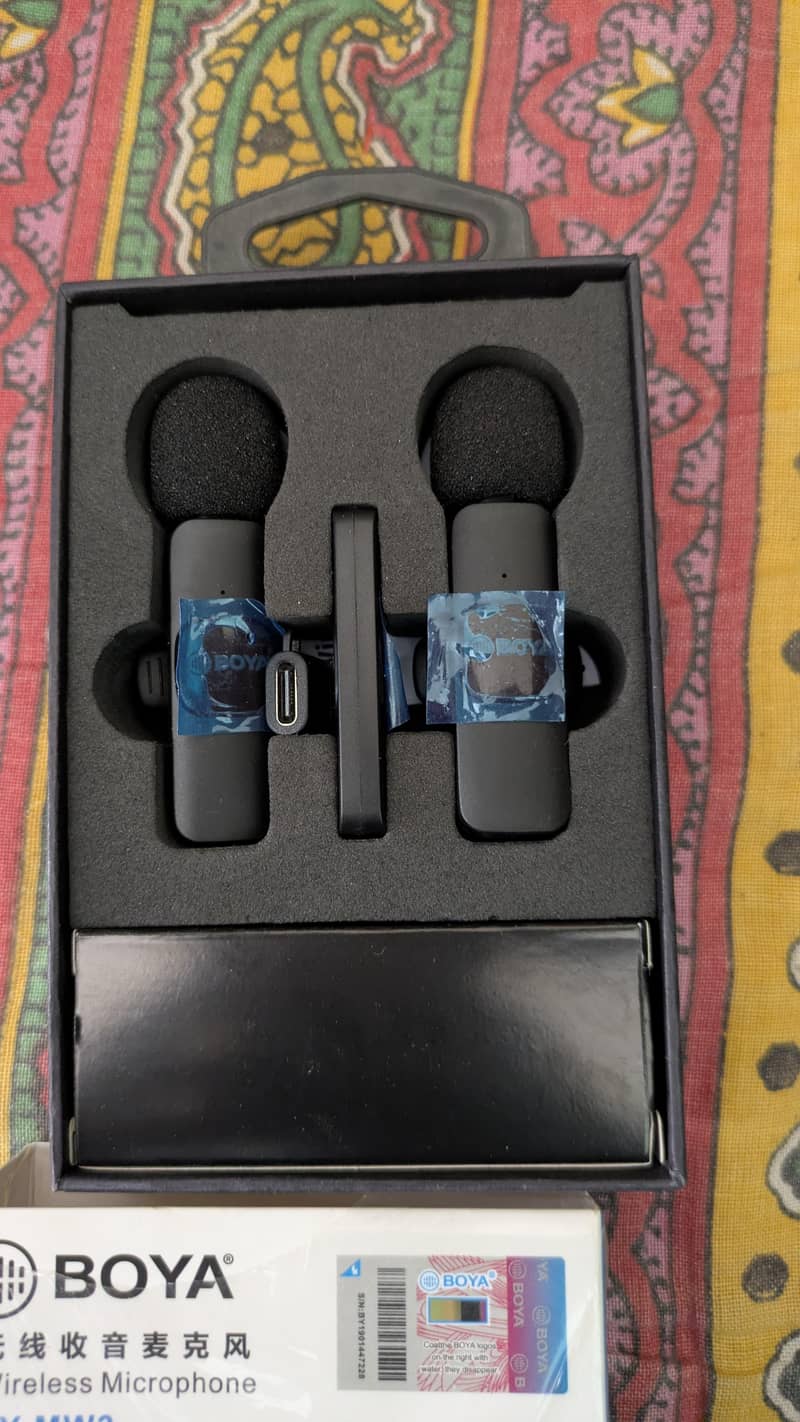 Boya wireless microphone 1