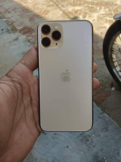 IPHONE 11 PRO