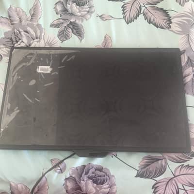 32 inches LCD tv for sale