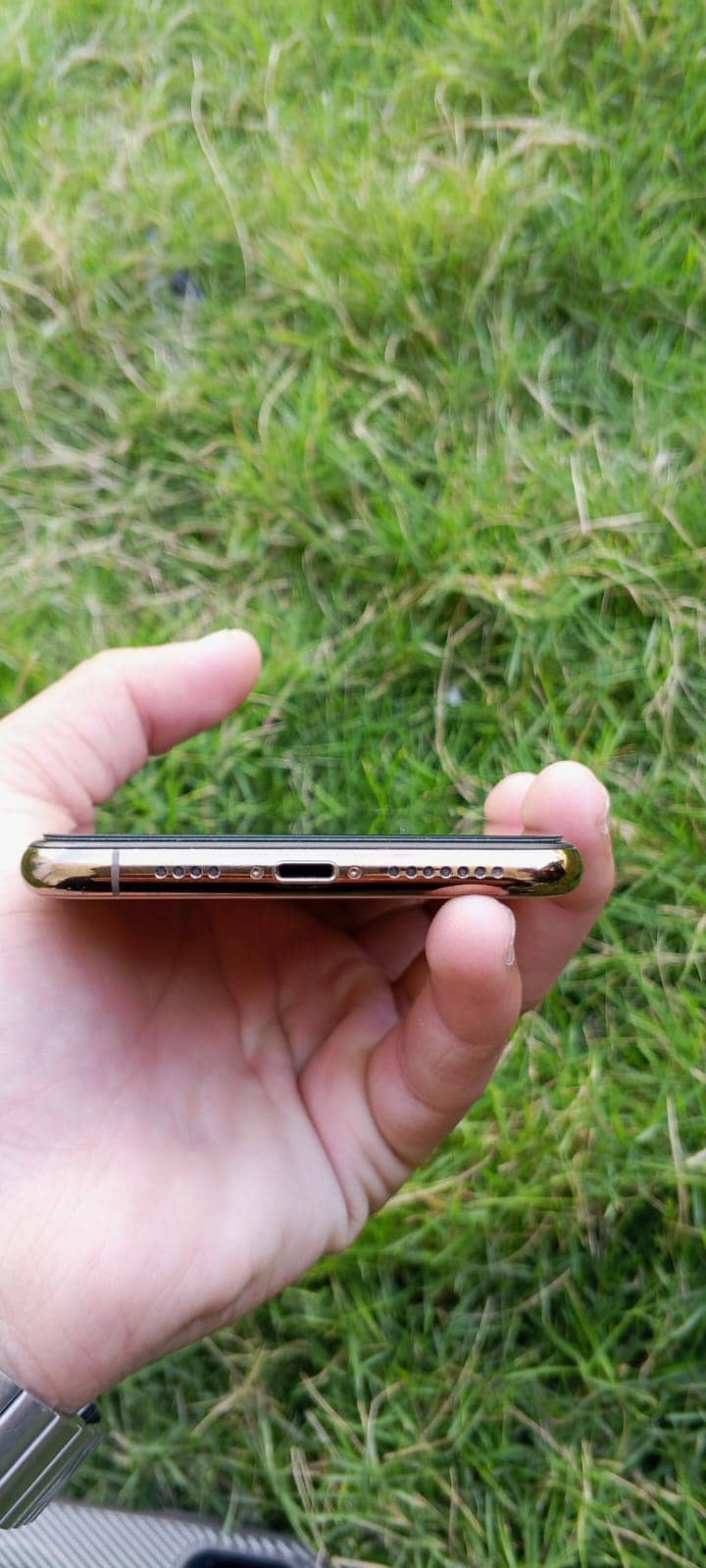 Apple iPhone XS Max 4