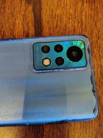 8+3/128  with only box no charger panal change