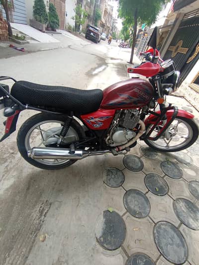 Fast hand uzed moter bike. . . All ok ha. . . inshallah