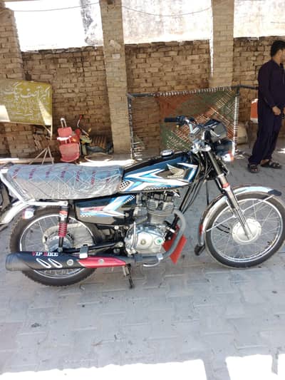 125 Honda bike for sale