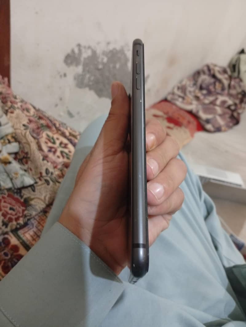 iphone 8 plus pta approved 3