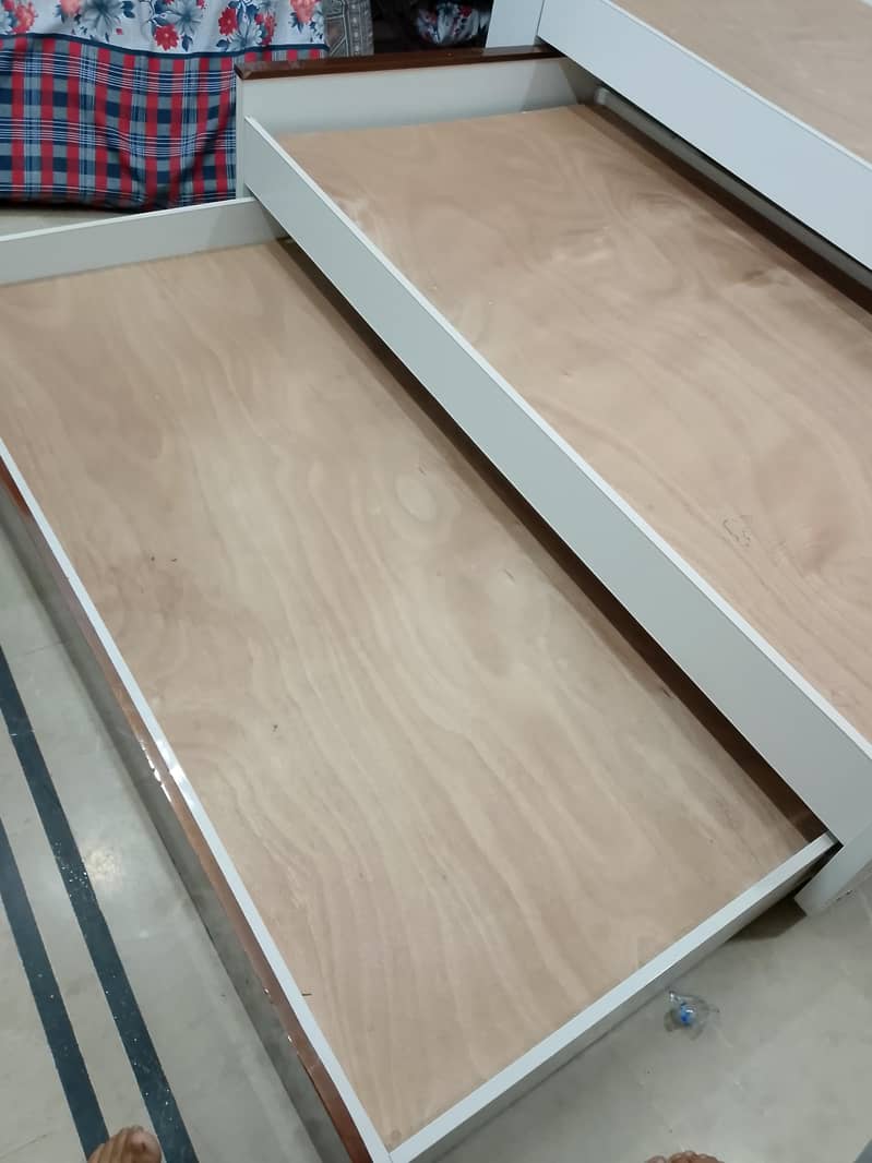 Trundle bed 2