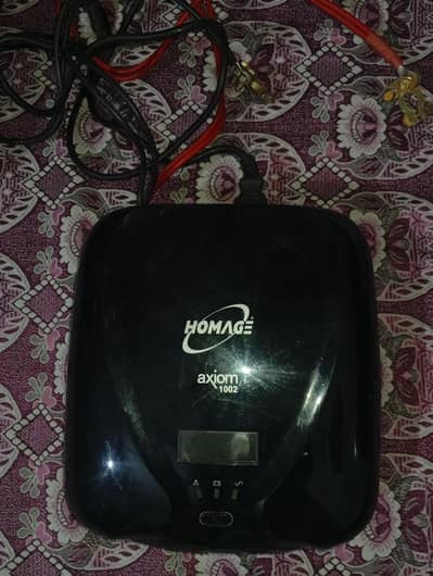Homage Axiom 1002 UPS (600-700W) | With charger | Excellent Condition
