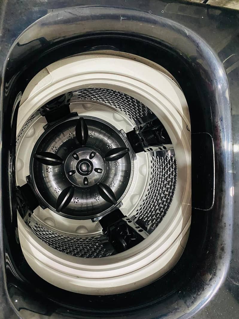 Dawlance automatic washing machine 2