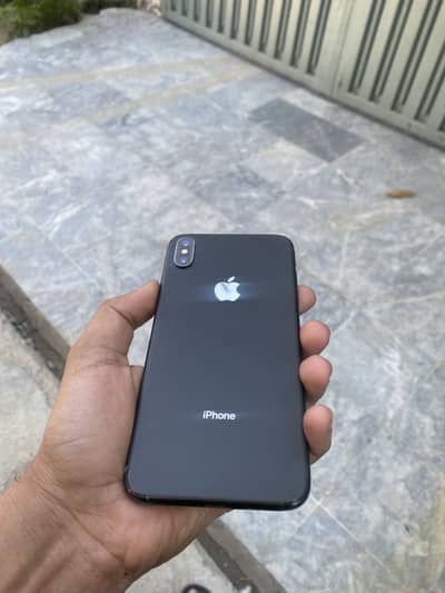 Iphone xs max 64 GB pta approve