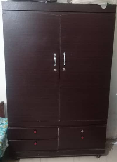 wardrobe(almari)
