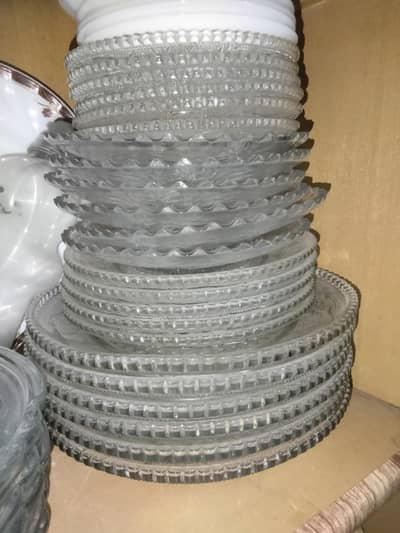 transparent plates set