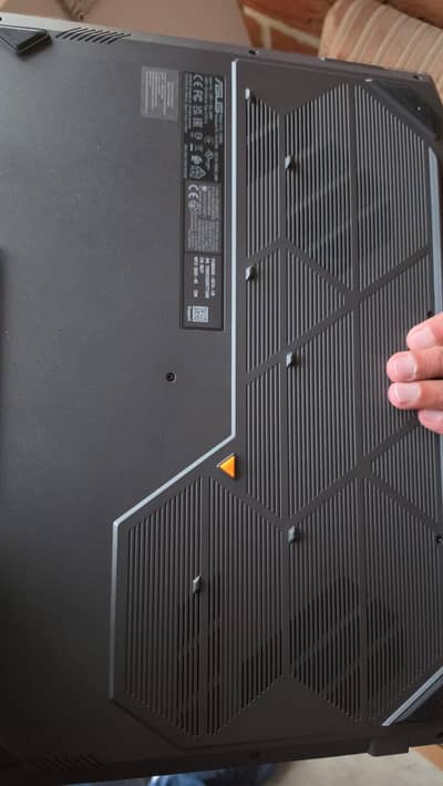  ASUS TUF A18 | Ryzen 7 + RTX 5060 | 144Hz Beast