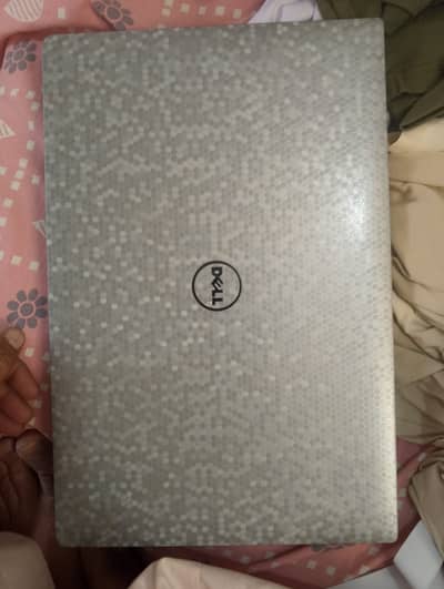 Dell XPS 15 9560 i7 7th Gen / 16GB / 512GB SSD / GTX 1050 4GB