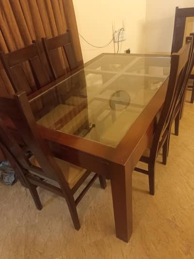 Executive Dinning Table with 6 Chairs