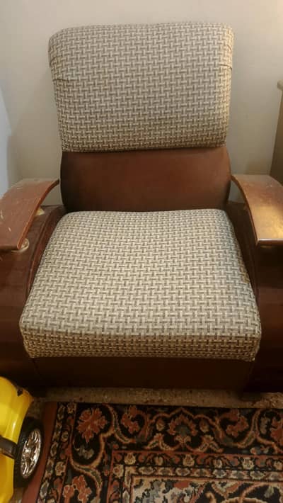 Two single sofas condition 10/10